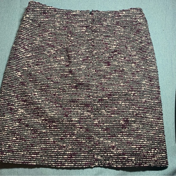 LOFT Tweed Skirt Size 00P - Picture 5 of 9